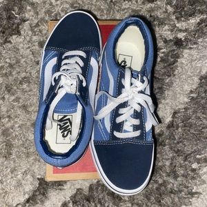 Vans boys size 1 like new worn once great condition no rips tares like brand new